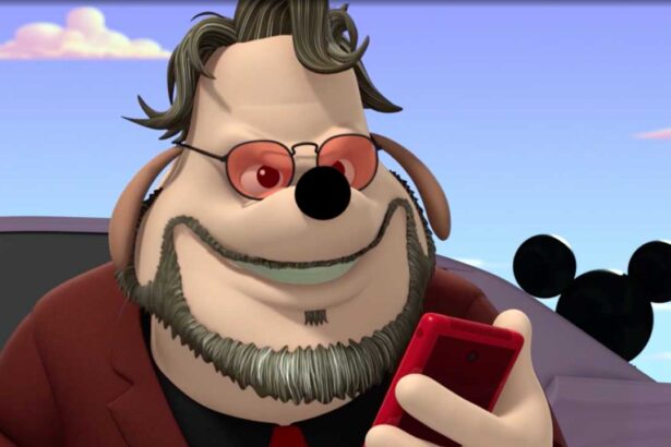 Guillermo del Toro se 'anima' junto a Mickey Mouse