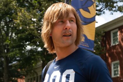 Chad Powers llegó a Disney Plus.
